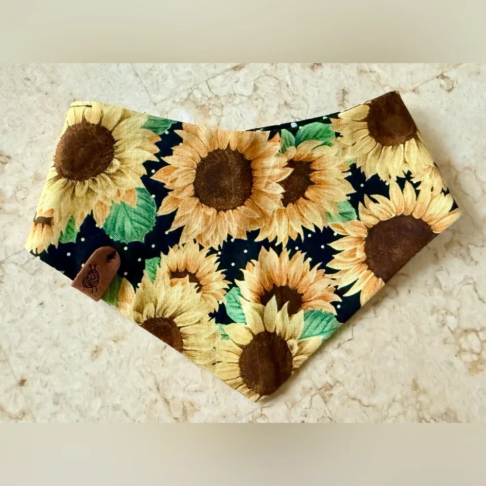 Sunflower Print Cat or Dog Bandana- Reversible!